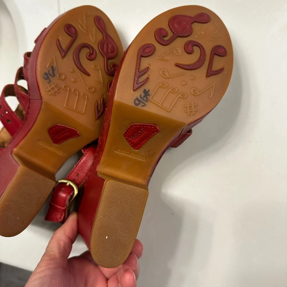 Born Women's Strappy Red Sandals - Picture 4 of 7